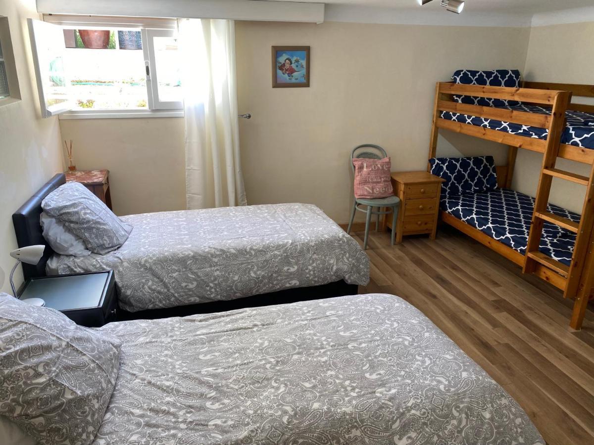 Peaceful 3 Bedroom 8 Person Ground Floor Apartment With Large Private Heated Pool La Digne-d'Amont Екстер'єр фото